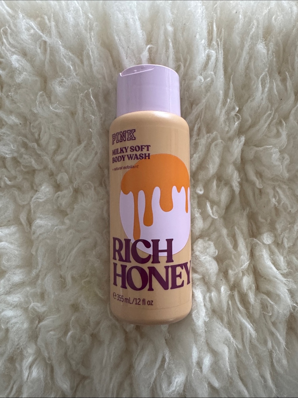 New V.S. PINK Rich Honey Replenishing Milky Soft Body Wash